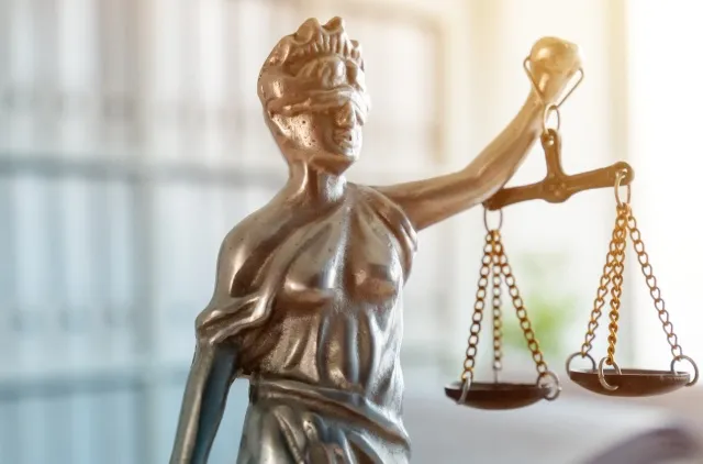 Zajęcie rachunku bankowego dłużnika prowadzącego działalność gospodarczą